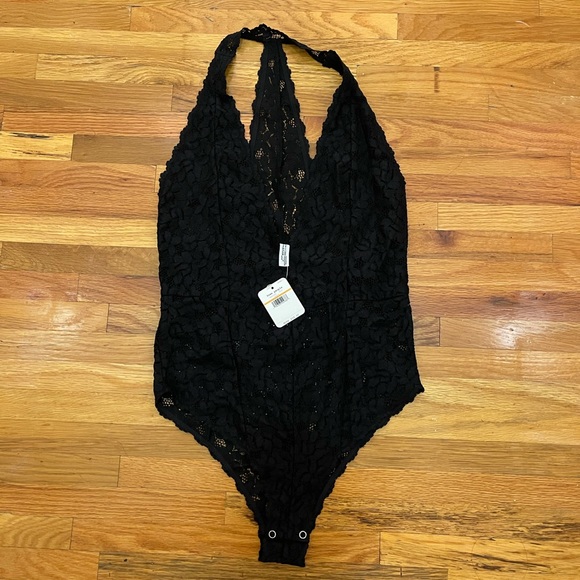 Free People Avery Lace Bodysuit in Black - Size Small, Deep V Neck Bodysuit NWT - Picture 6 of 9